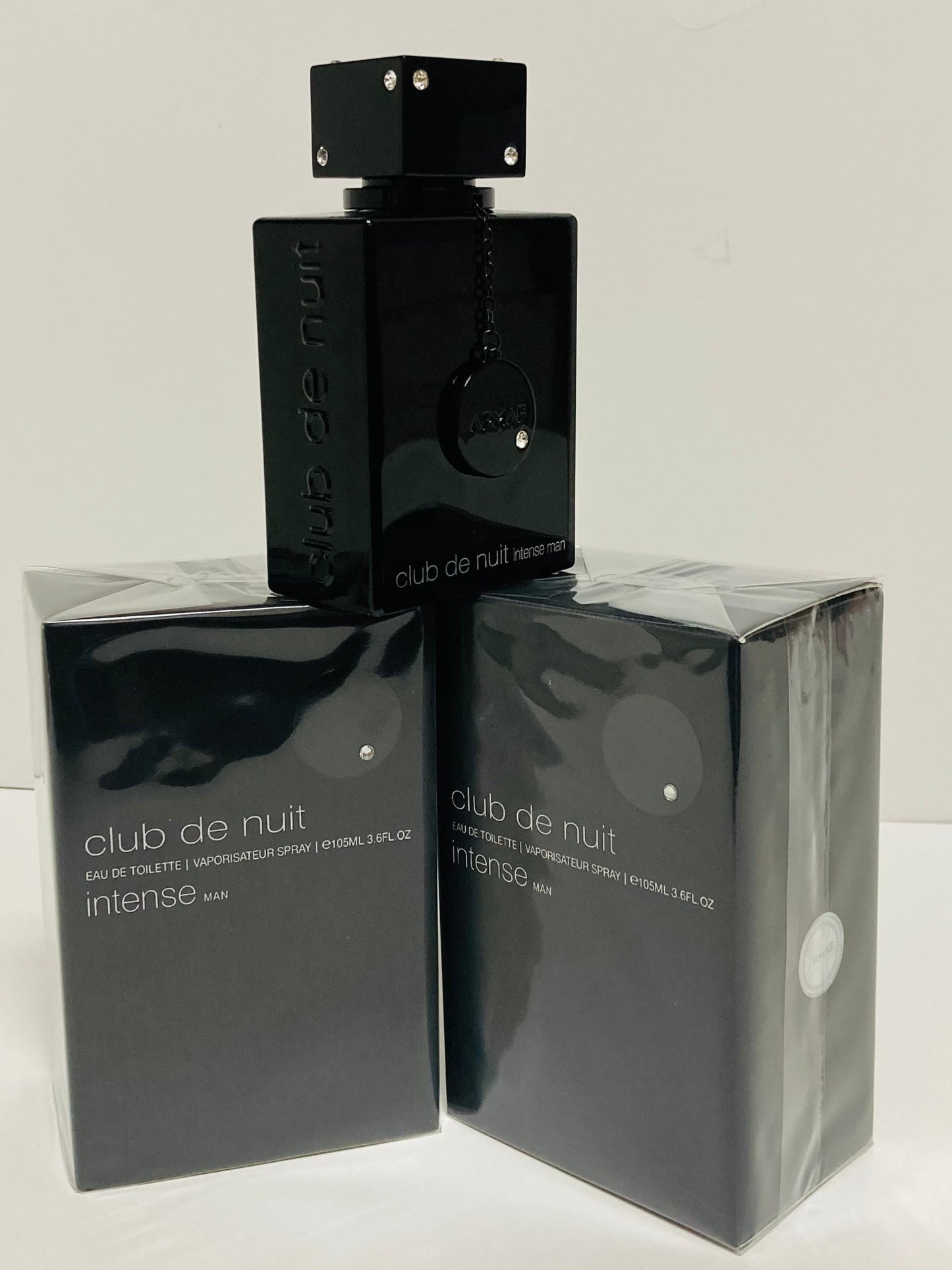 (La Bestia negra)Armaf Club De Nuit Intense Man Eau De Toilette, 3.6 Ounce