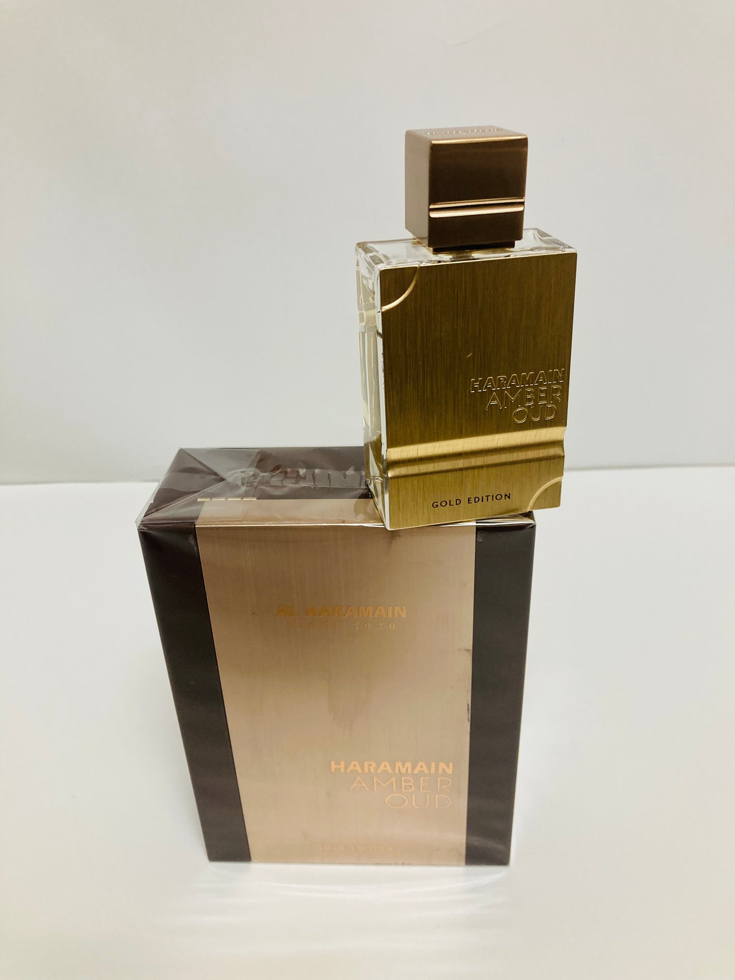 Al Haramain Amber Oud Gold Edition Eau de Parfum Spray, 2.0 Ounce